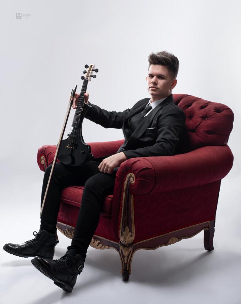 Miami Violinist Marcos del Risco Violinista de Miami