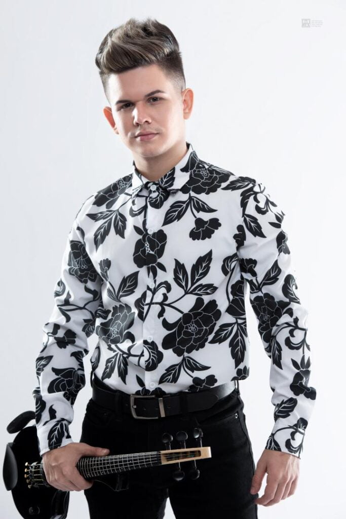 Miami Violinist Marcos del Risco Violinista de Miami