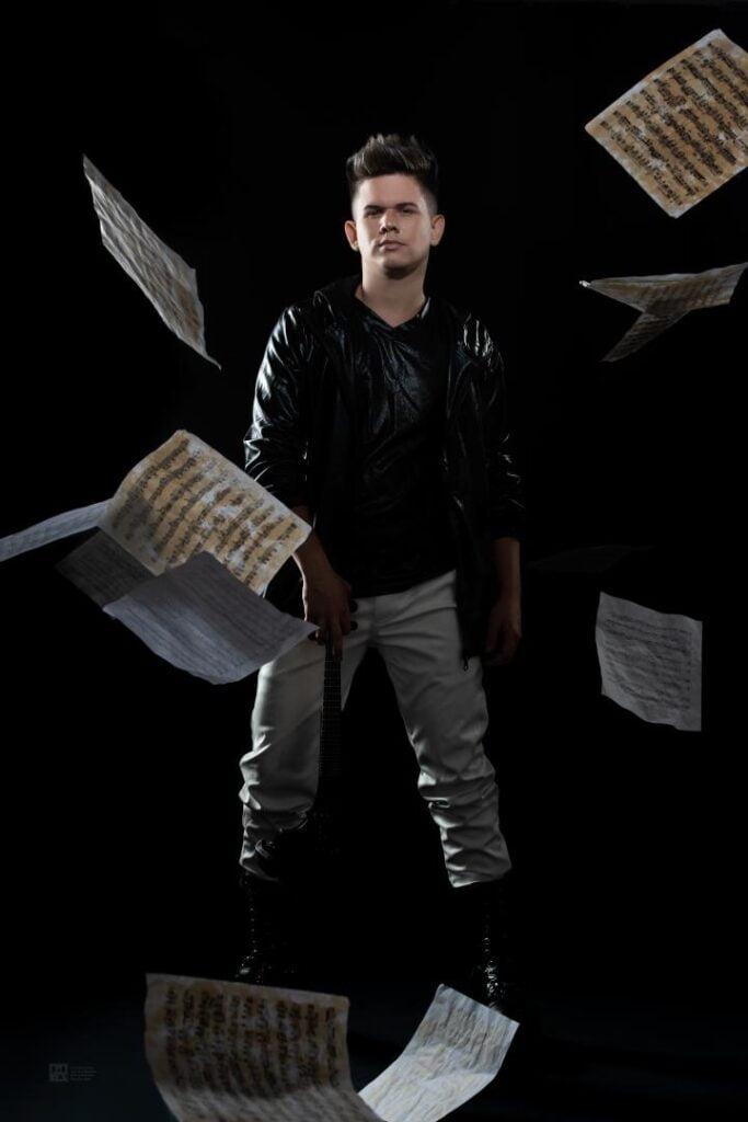 Miami Violinist Marcos del Risco Violinista de Miami