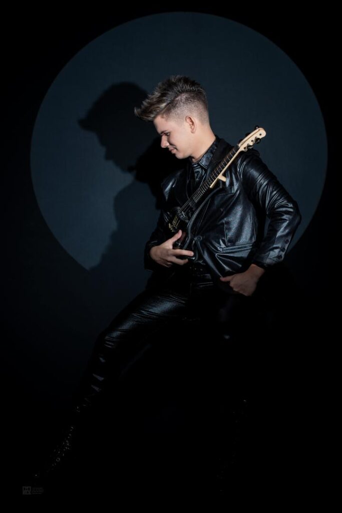 Miami Violinist Marcos del Risco Violinista de Miami