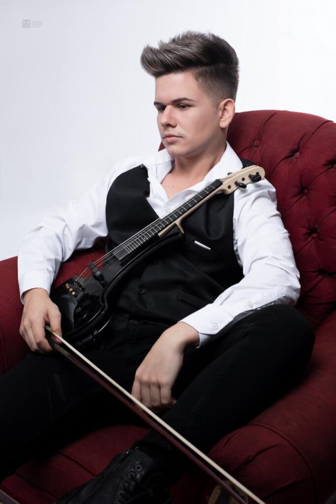 Miami Violinist Marcos del Risco Violinista de Miami